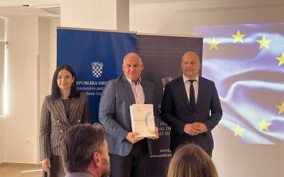 U sklopu Otočnog vijeća Dundovu d.o.o. dodijeljena bespovratna sredstva za unapređenje sustava gospodarenja otpadom na području otoka Raba