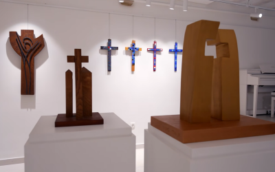 Izložba “KRIŽI” autora Davorina Vidasa